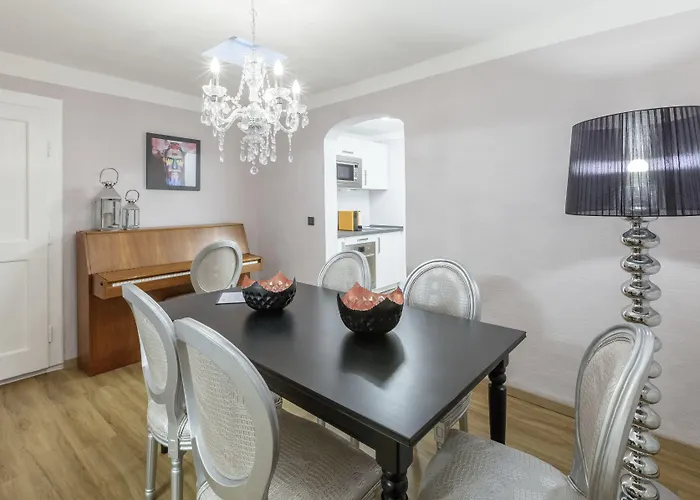 Apt. Stone-lodge דירה *