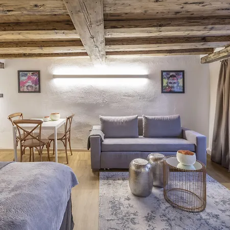 דירה Apt. Stone-lodge