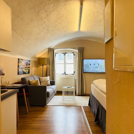Apt. Stone-lodge *