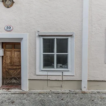 Apt. Stone-lodge *